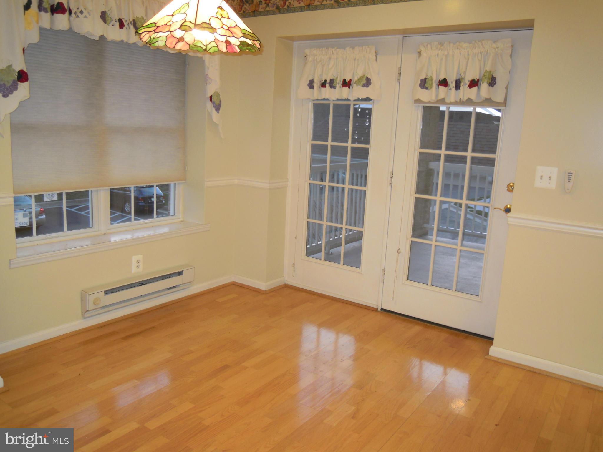 12300 Rosslare Ridge Road, Unit 208 Lutherville-Timonium, MD 21093 - Photo 3 of 17 Hardwood Flrs in Breakfast