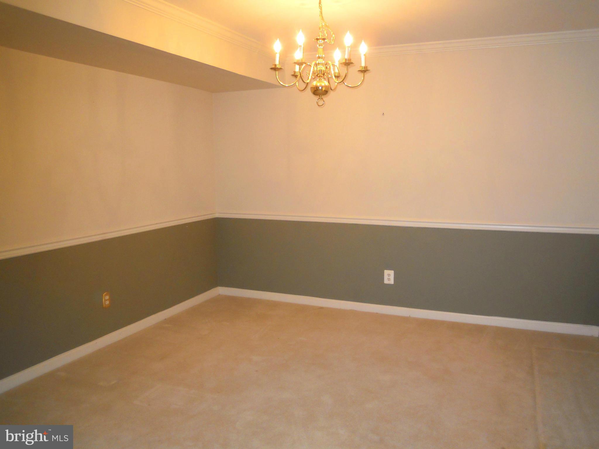 12300 Rosslare Ridge Road, Unit 208 Lutherville-Timonium, MD 21093 - Photo 8 of 17 Dining Room