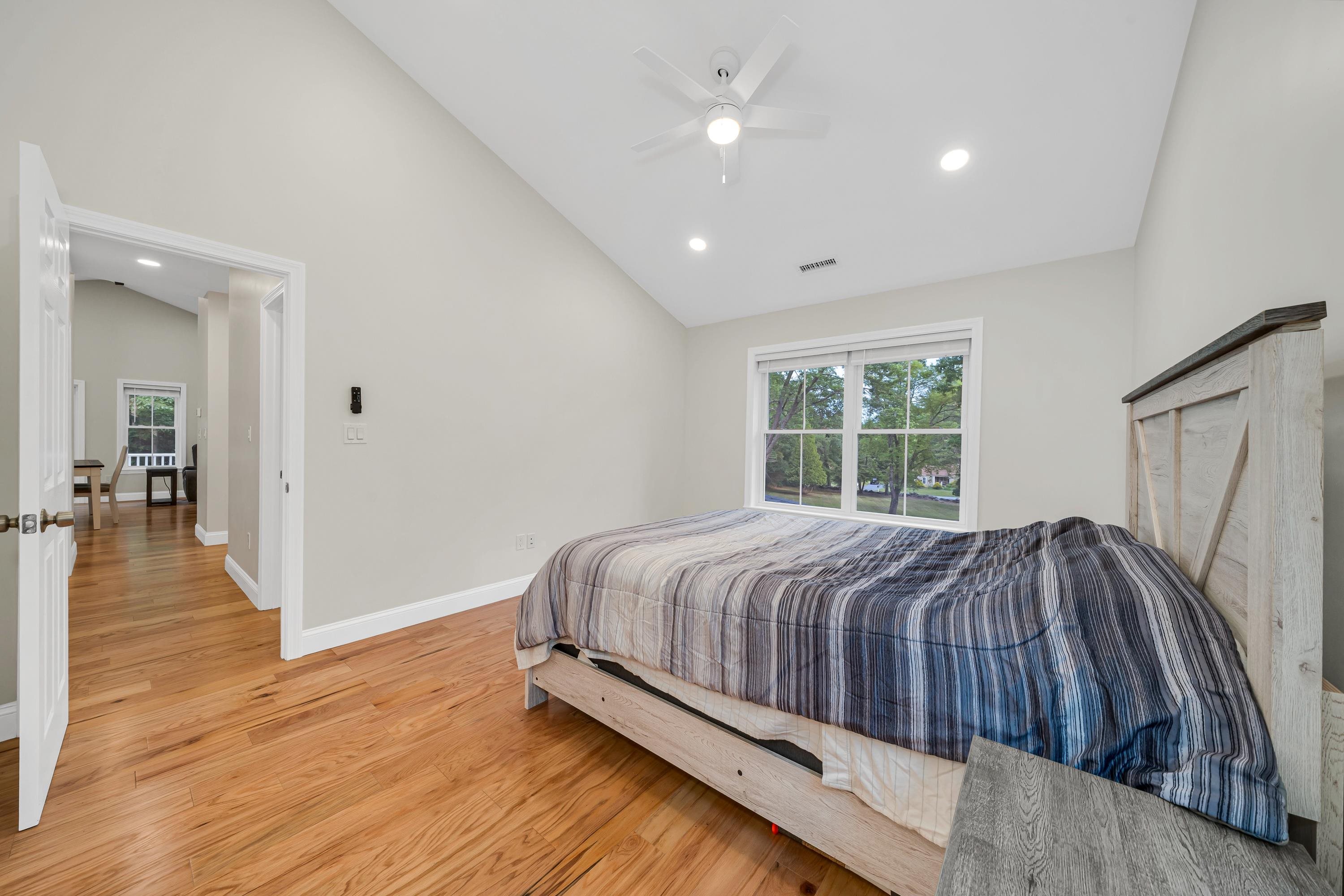 427 Middle Road Brentwood, NH 03833 - Photo 11 of 30