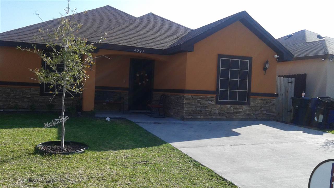 4227 Marcy Loop Laredo, TX 78046 - Photo 2 of 20 Gallery Image 2