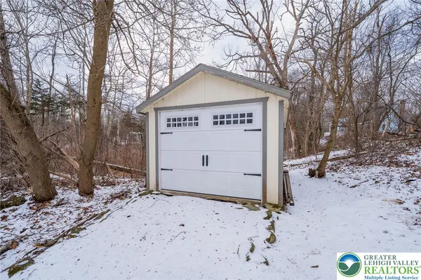 $750,000 | 33 Ward Road, Blairstown, NJ 07825