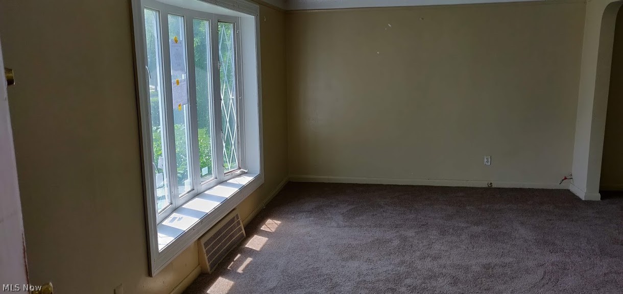 950 Helmsdale Road Cleveland Heights, OH 44112 - Photo 7 of 20 Gallery Image 7