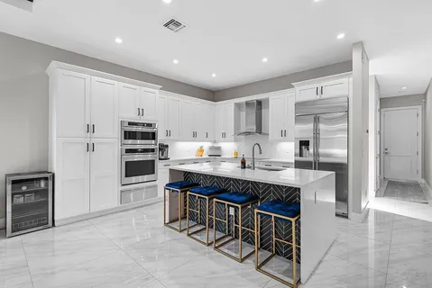 $2,200,000 | 3019 Gin Berry Way, West Palm Beach, FL 33401