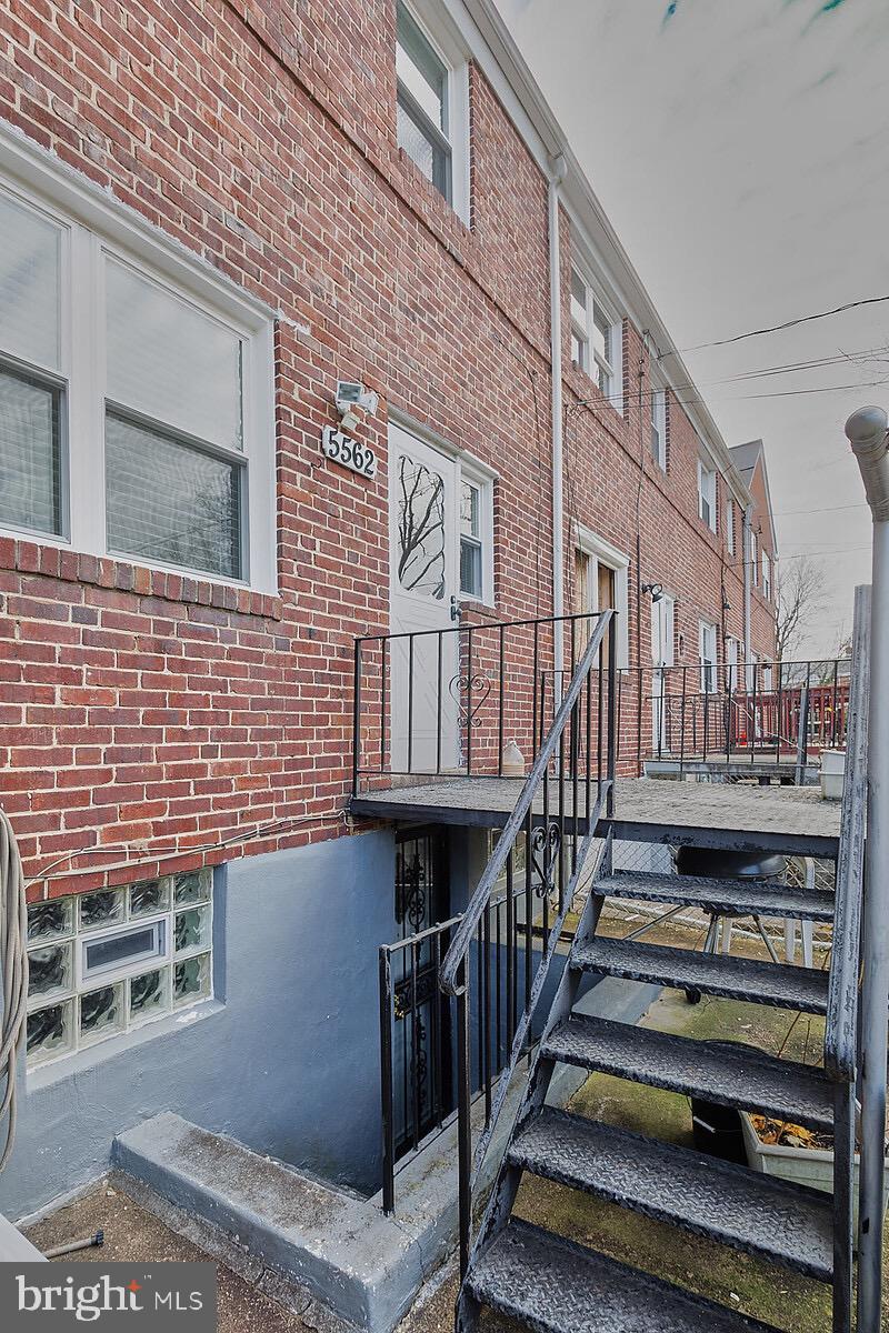 5562 Channing Road Baltimore, MD 21229 - Photo 19 of 43