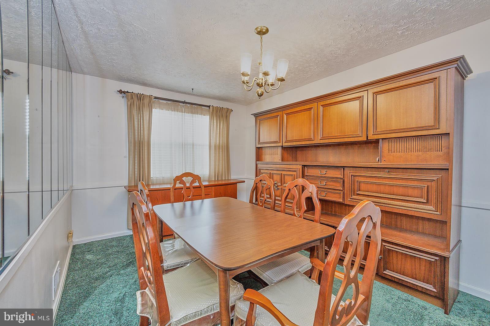5562 Channing Road Baltimore, MD 21229 - Photo 10 of 43