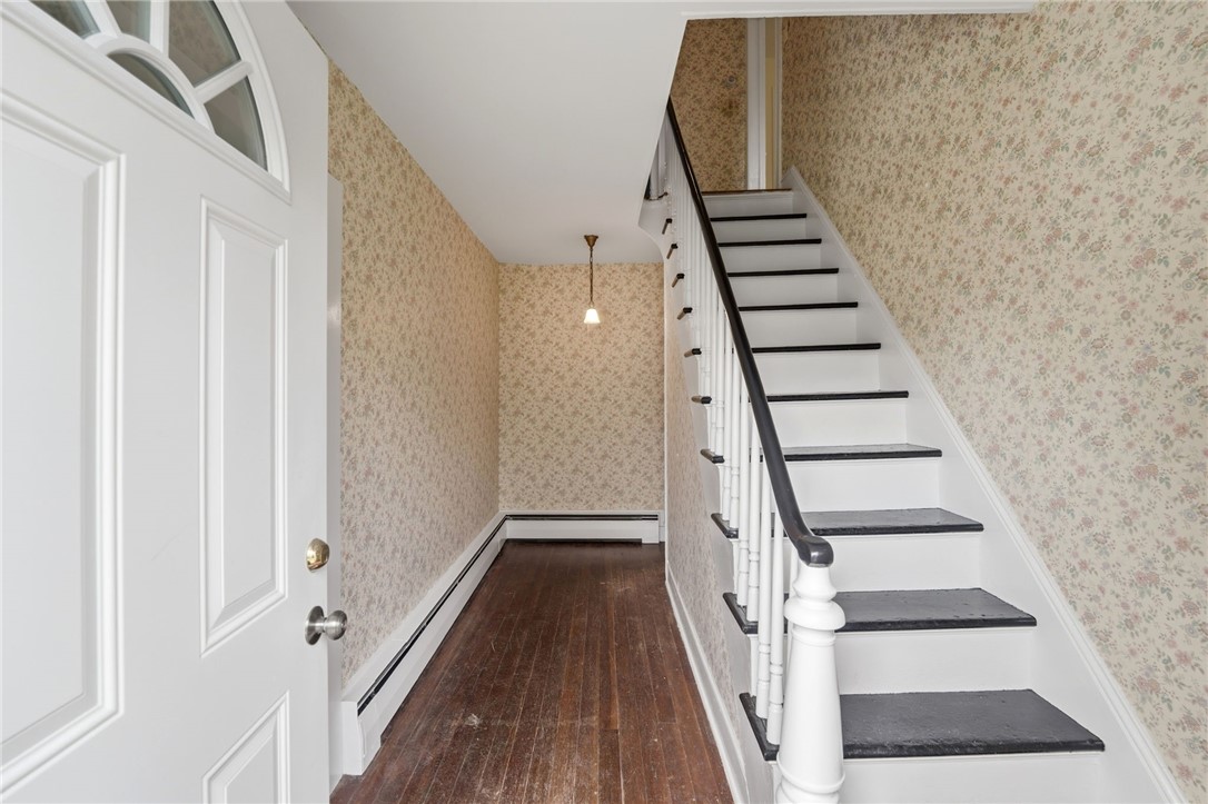 36 Ledward Avenue Westerly, RI 02891 - Photo 37 of 49