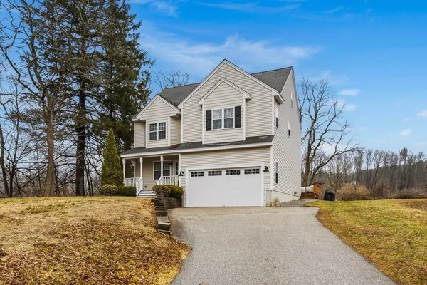 $795,000 | 12 Congress Street, Salisbury, MA 01952