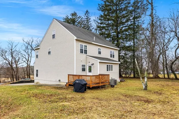 $795,000 | 12 Congress Street, Salisbury, MA 01952