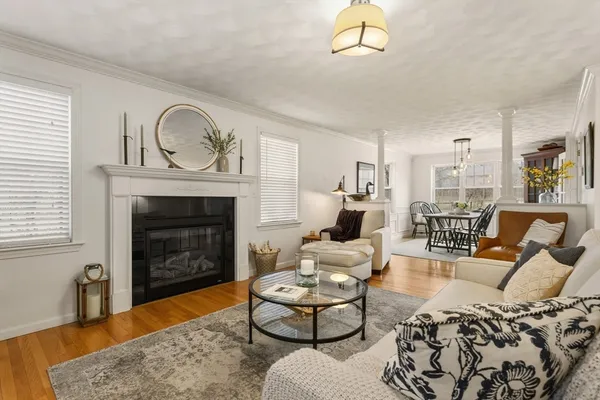 $795,000 | 12 Congress Street, Salisbury, MA 01952