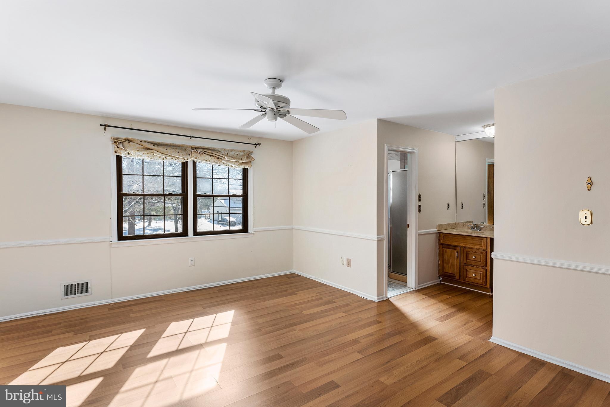 916 Edinburg Road Hamilton, NJ 08690 - Photo 18 of 28