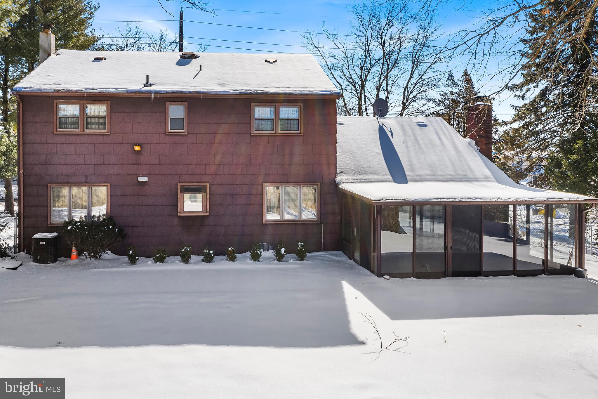 916 Edinburg Road Hamilton, NJ 08690 - Photo 3 of 28