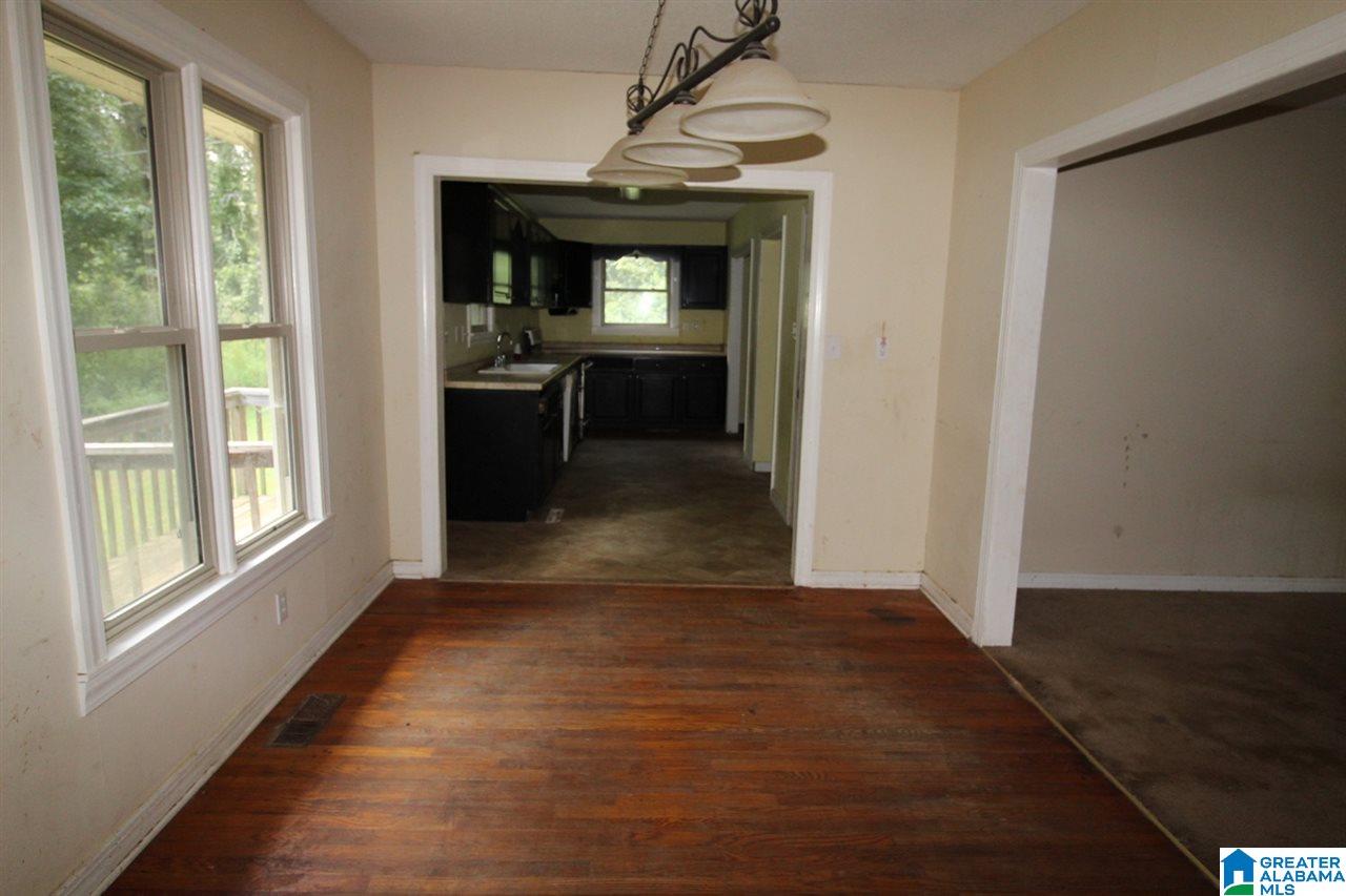 51 Harold Lane Ohatchee, AL 36271 - Photo 3 of 19