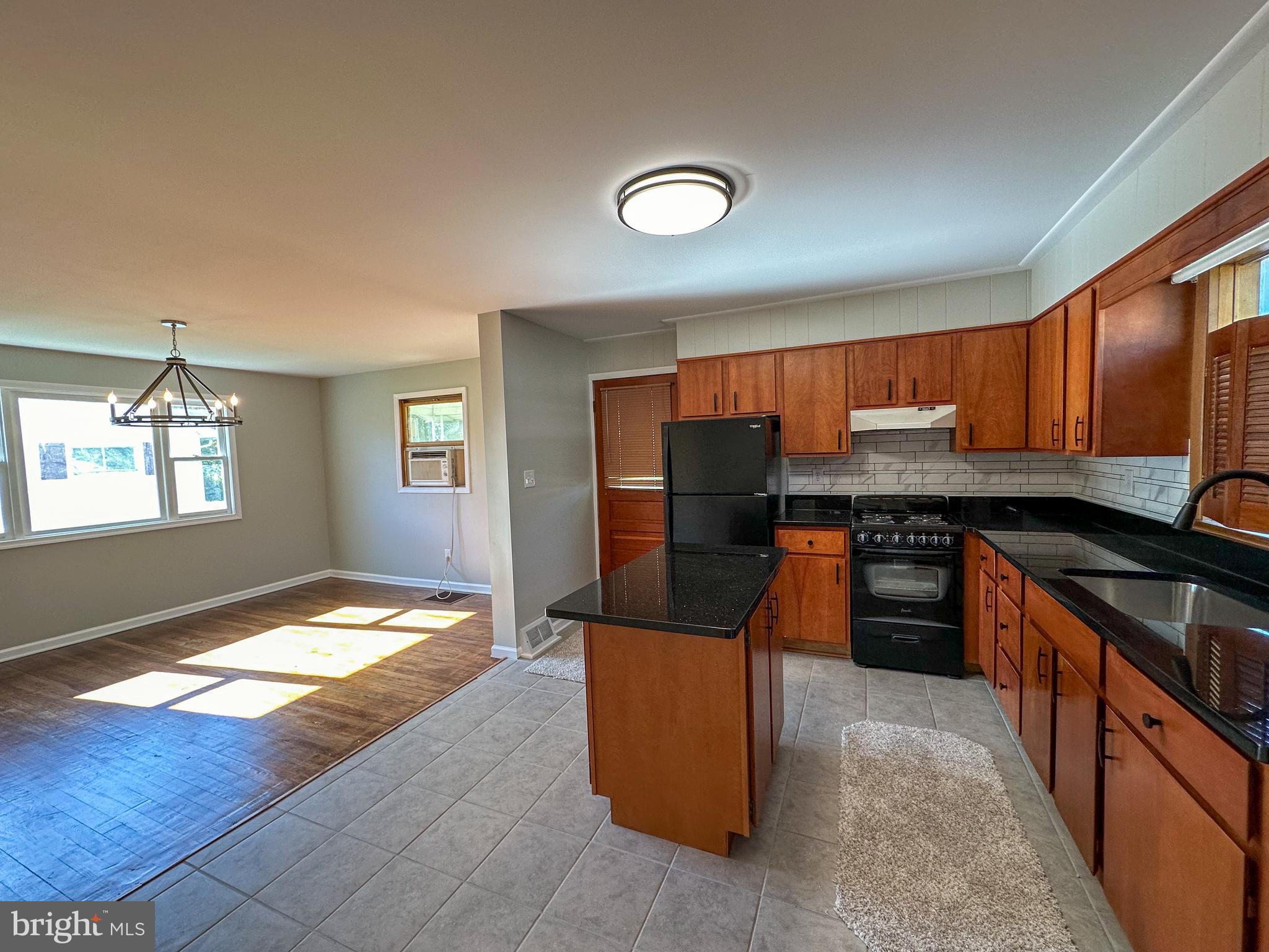 14819 Winchester Road Southwest Cumberland, MD 21502 - Photo 6 of 15 Gallery Image 6