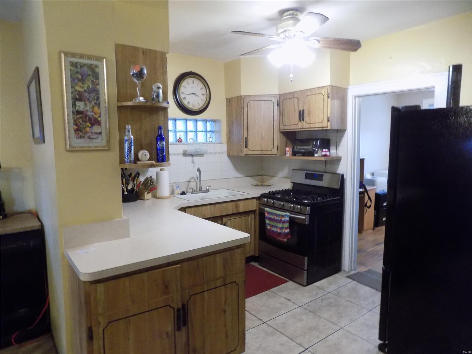 4939 Heege Road St. Louis, MO 63123 - Photo 14 of 33 Gallery Image 14