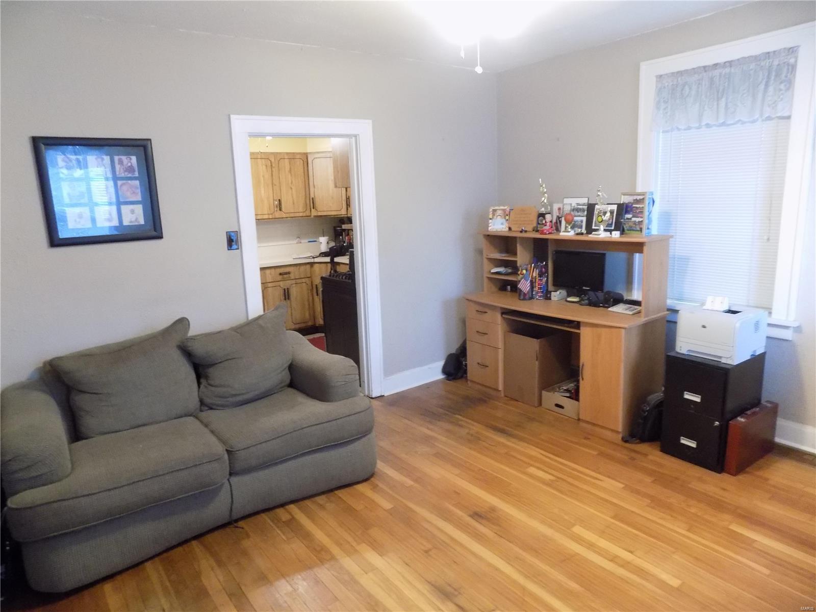 4939 Heege Road St. Louis, MO 63123 - Photo 10 of 33 Gallery Image 10