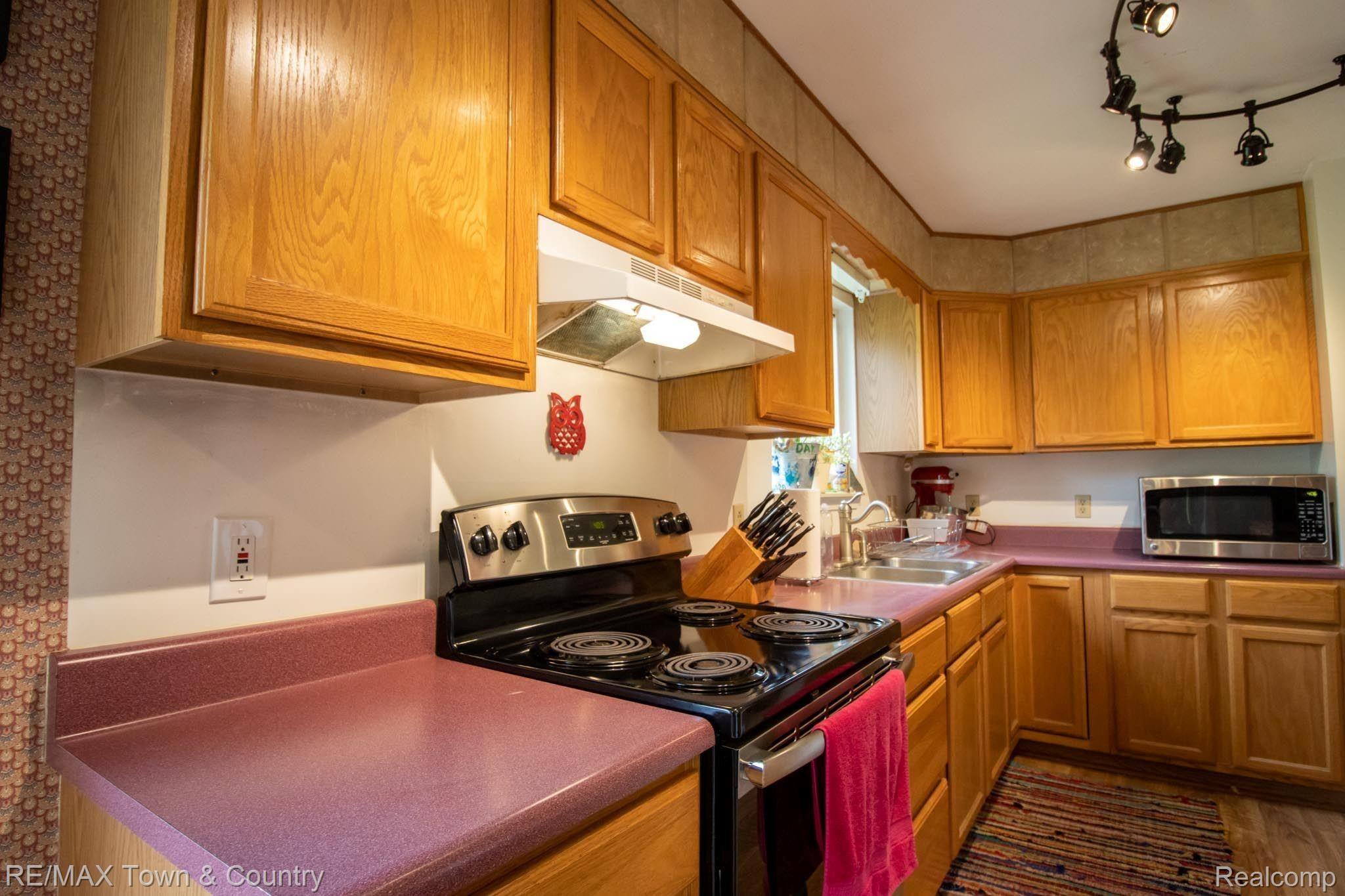 137 West Murphy Lake Road Mayville, MI 48744 - Photo 13 of 56 ipdwYDcSVUN1nJv5OFgr@size_z28pf2.jpg