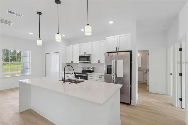 $2,000 | 6175 Southwest 144th St Road, Ocala, FL 34473