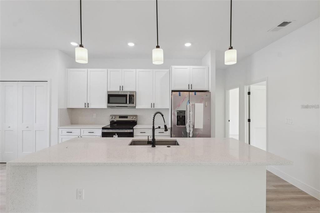 6175 Southwest 144th St Road Ocala, FL 34473 - Photo 13 of 35