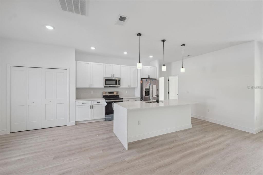 6175 Southwest 144th St Road Ocala, FL 34473 - Photo 17 of 35