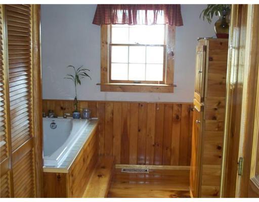 403 Bishop Hill Road Leeds, ME 04263 - Photo 9 of 13 Bathroom.