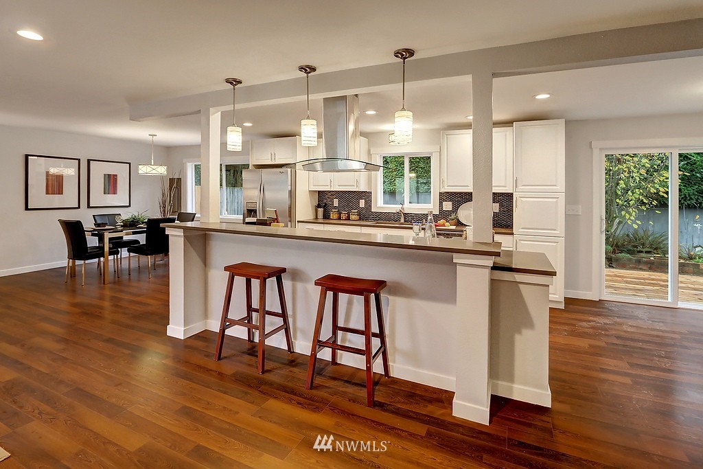 1408 North 32nd Street Renton, WA 98056 - Photo 5 of 17