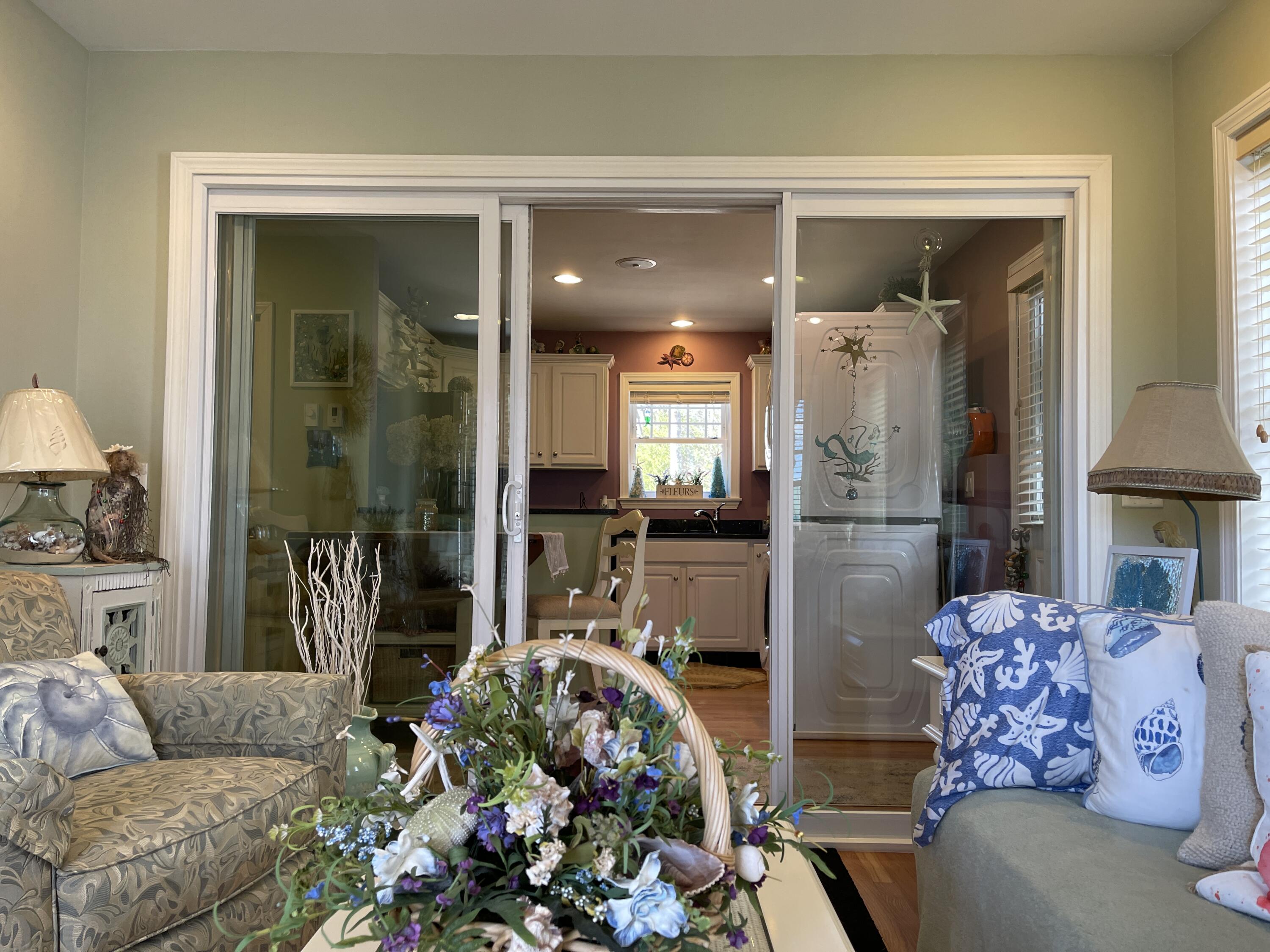 412 Post Road, Unit D2 Wells, ME 04090 - Photo 3 of 27 3. Sunroom