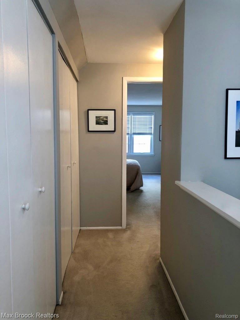1827 Mansfield Road Birmingham, MI 48009 - Photo 15 of 34 Upstairs Hall_.jpg