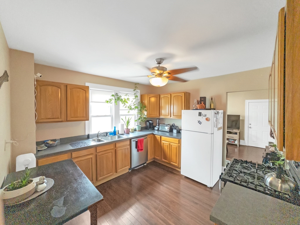 24 Annafran Street, Unit 2 Boston, MA 02136 - Photo 16 of 22