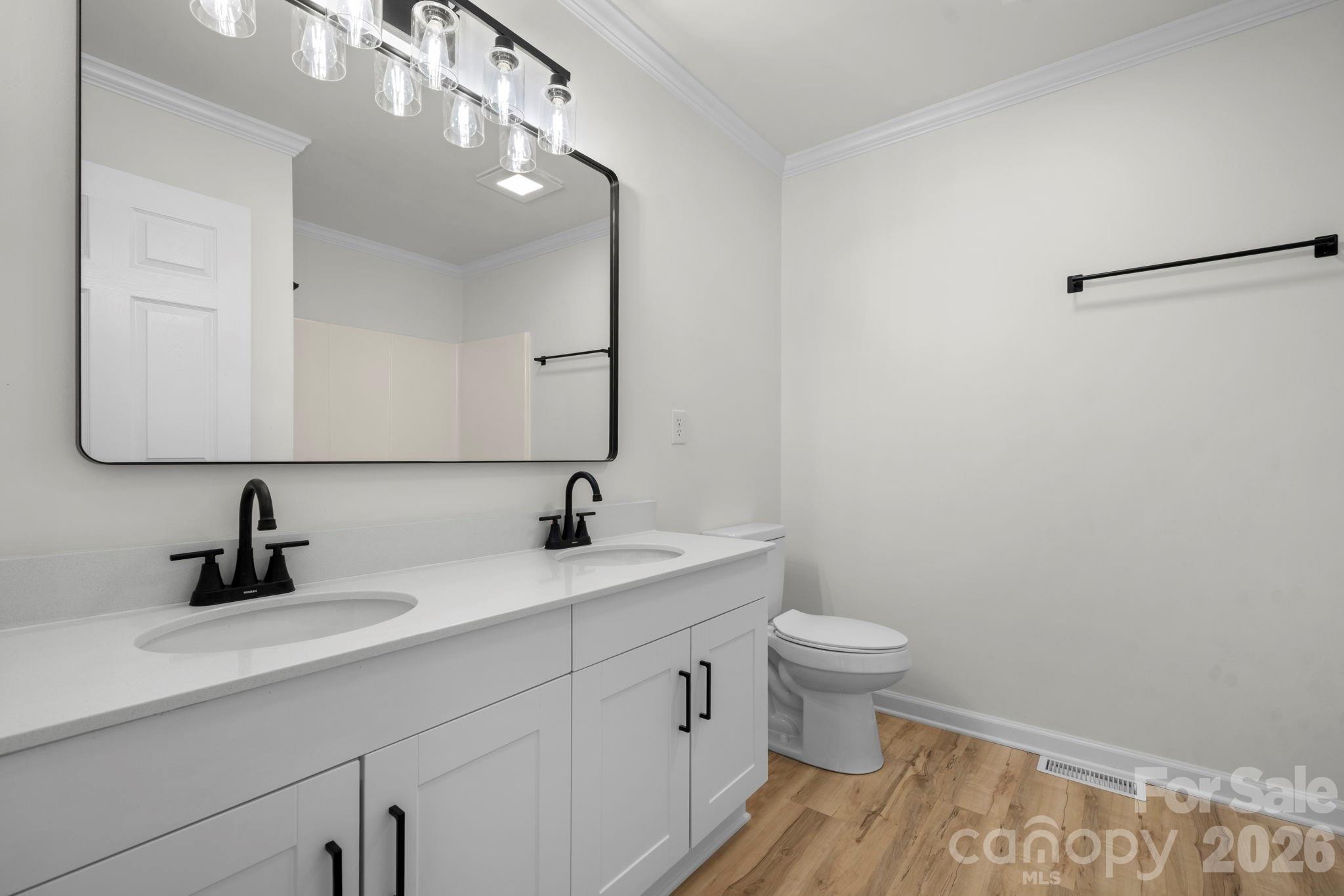 2109 Kyle Court Southeast Conover, NC 28613 - Photo 14 of 31