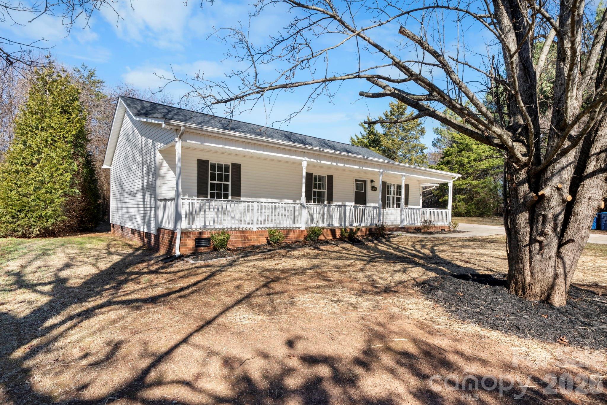 2109 Kyle Court Southeast Conover, NC 28613 - Photo 20 of 31