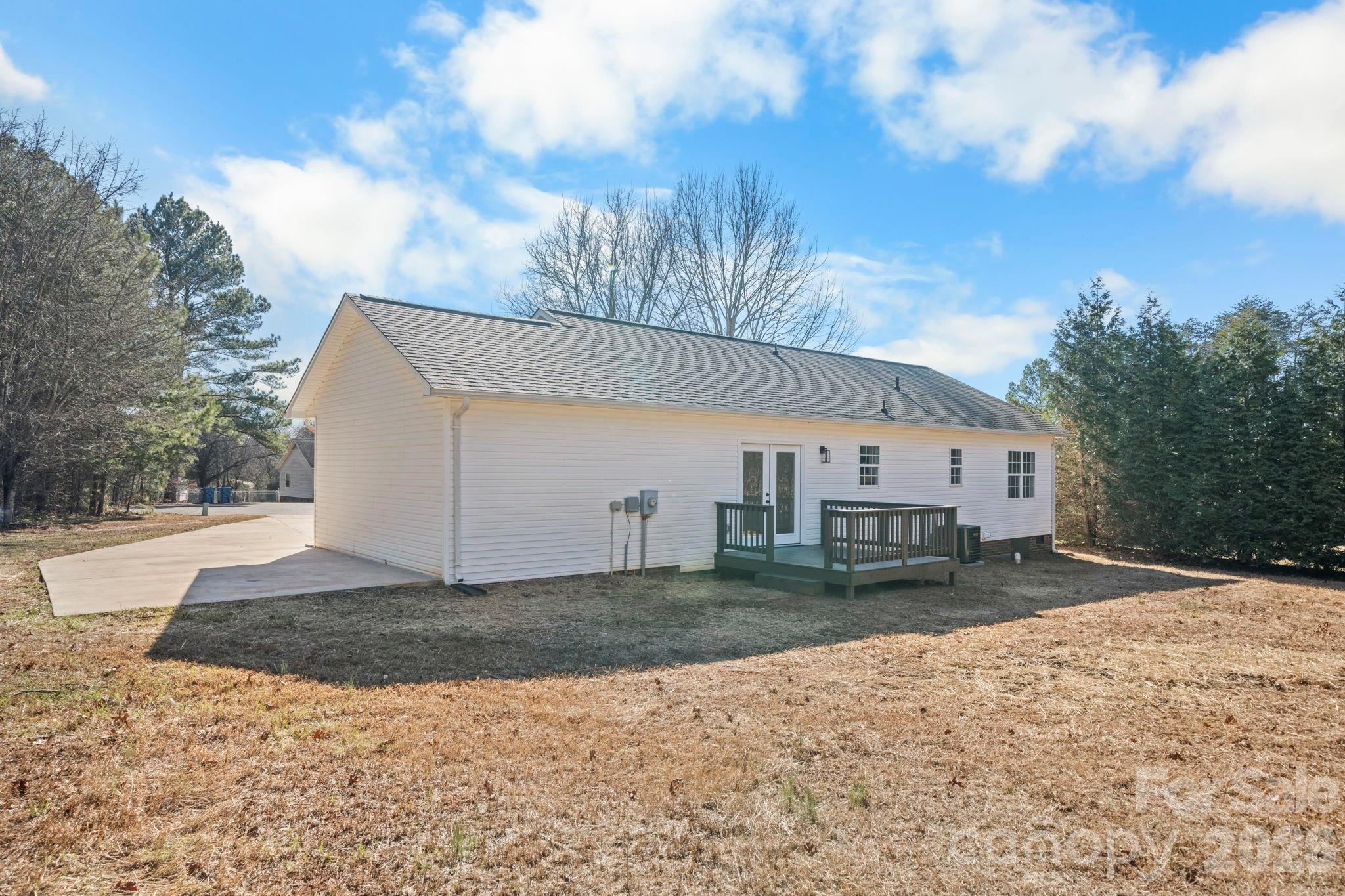 2109 Kyle Court Southeast Conover, NC 28613 - Photo 22 of 31