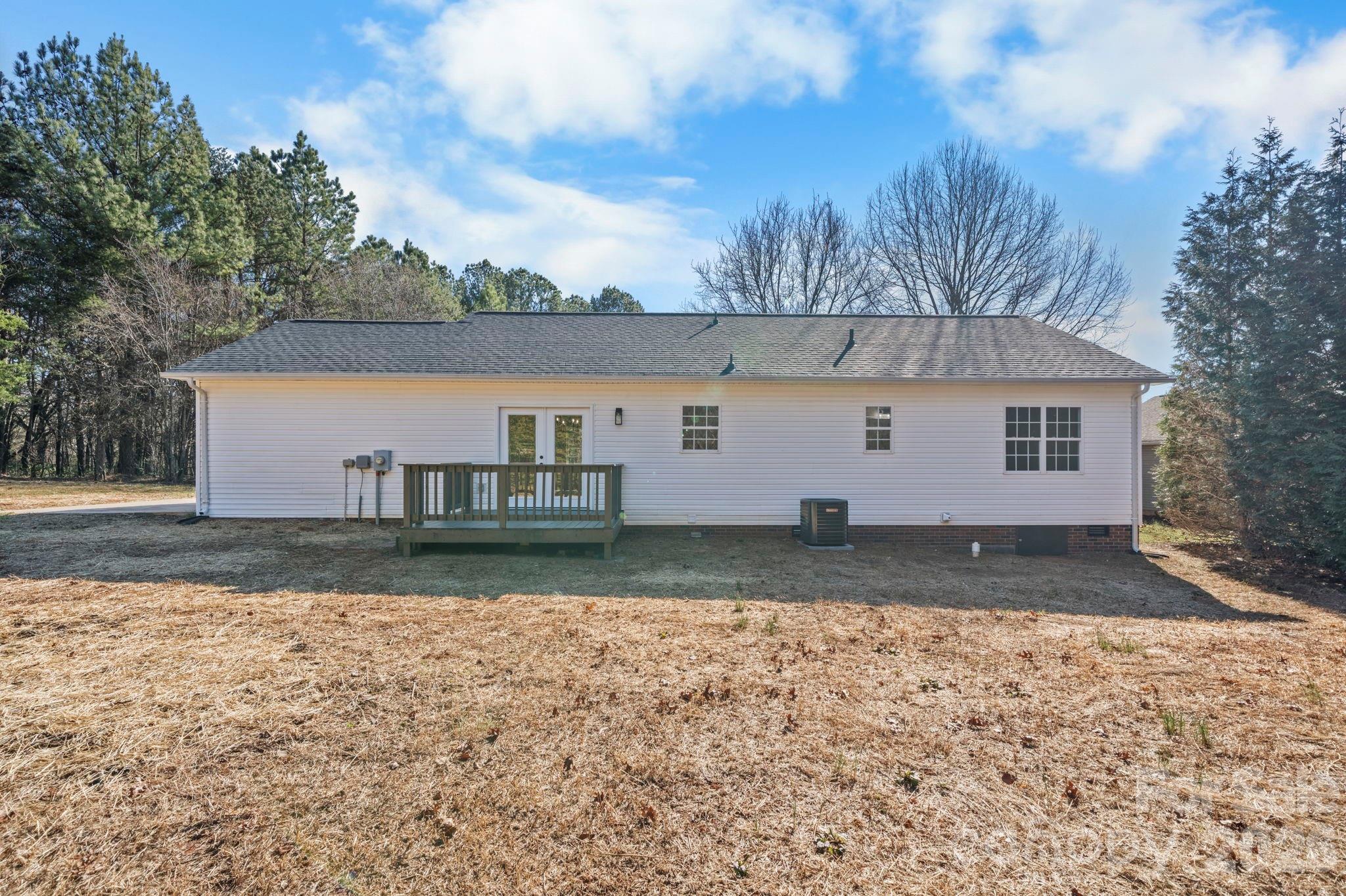 2109 Kyle Court Southeast Conover, NC 28613 - Photo 23 of 31