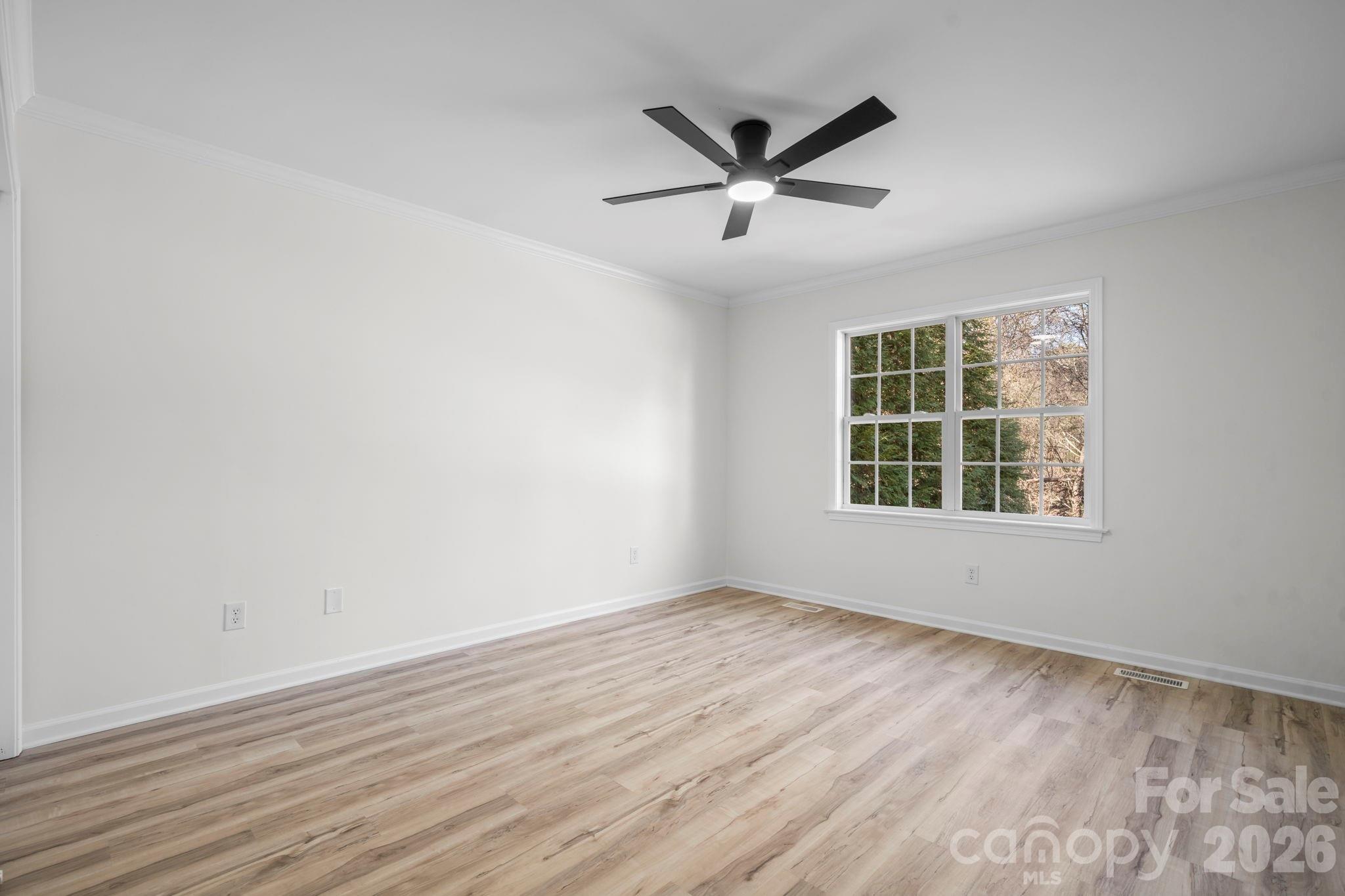 2109 Kyle Court Southeast Conover, NC 28613 - Photo 10 of 31