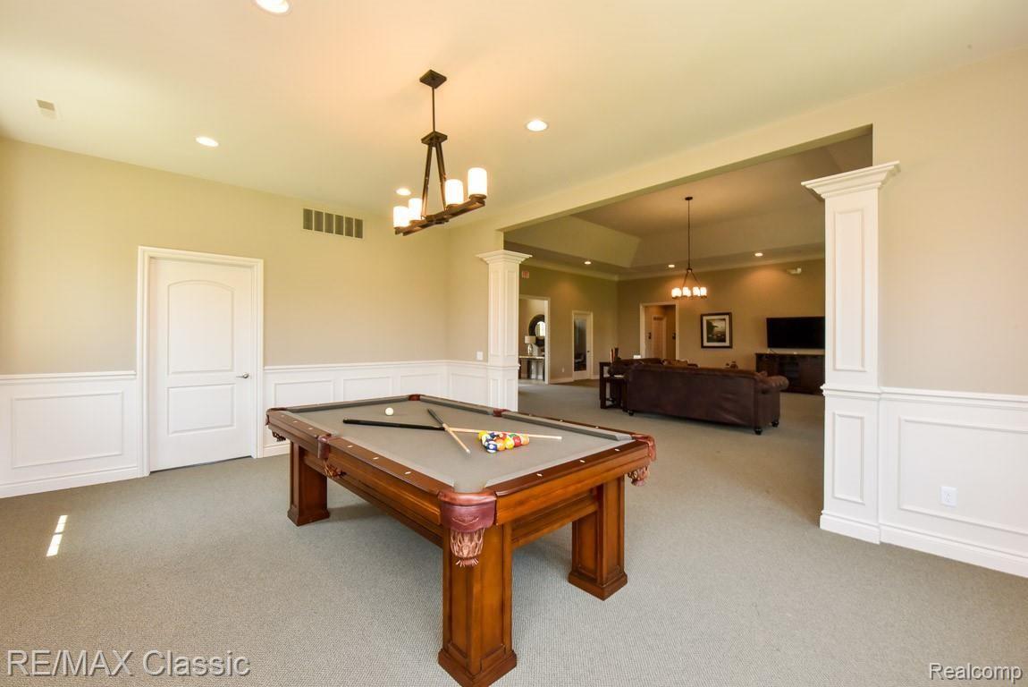 49287 Hawksburry Road Canton, MI 48188 - Photo 88 of 95 0040.jpg