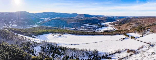 a view of sky from balcony