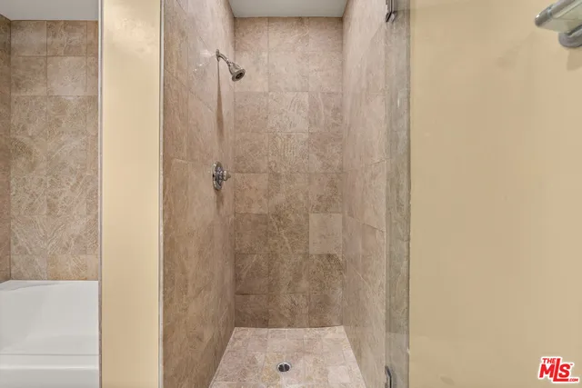 $749,000 | 7100 Alvern Street, Unit 404, Los Angeles, CA 90045