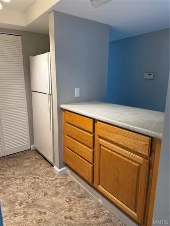 $129,000 | 9 Fairways Circle, Unit A, St. Charles, MO 63303