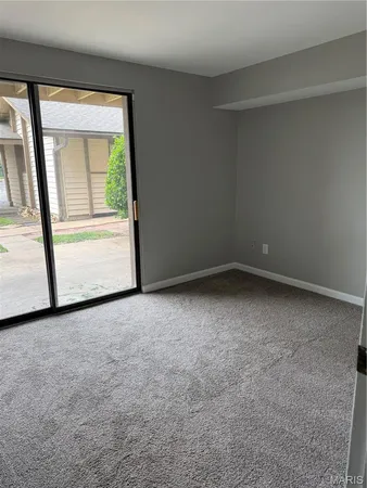 $129,000 | 9 Fairways Circle, Unit A, St. Charles, MO 63303