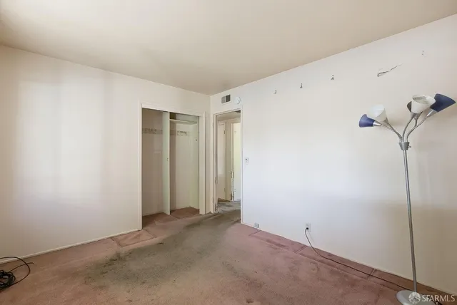 a view of a garage room