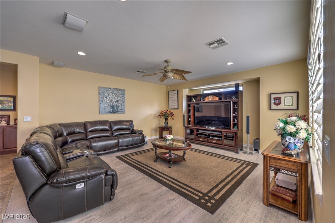 10016 Desert Alcove Road Las Vegas, NV 89178 - Photo 13 of 46