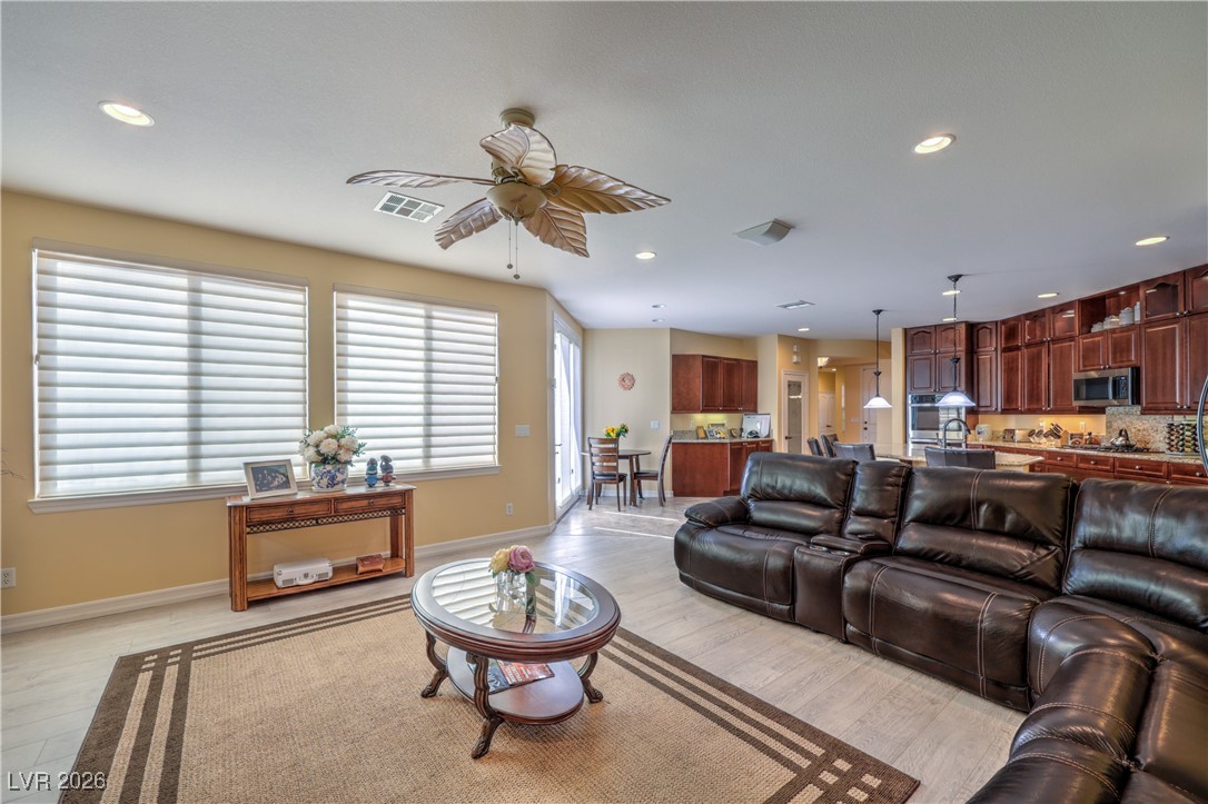 10016 Desert Alcove Road Las Vegas, NV 89178 - Photo 14 of 46