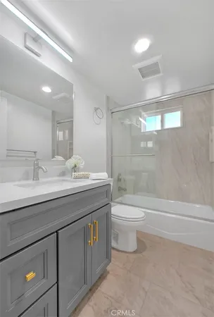 $5,500 | 1234 Lilac Place, Los Angeles, CA 90026