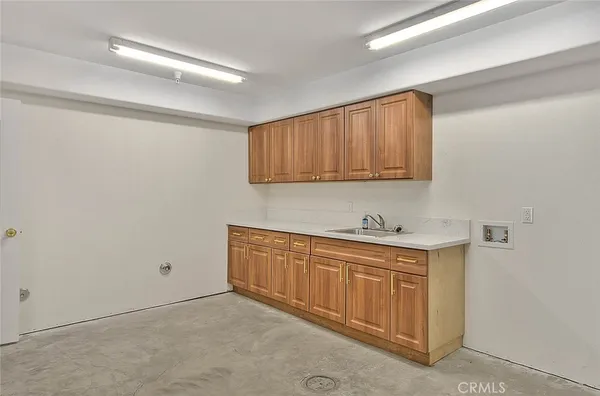 $5,500 | 1234 Lilac Place, Los Angeles, CA 90026