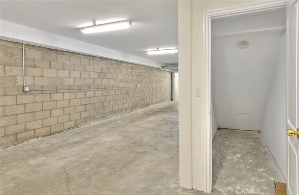 $5,500 | 1234 Lilac Place, Los Angeles, CA 90026