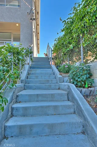 $5,600 | 1234 Lilac Place, Los Angeles, CA 90026