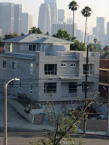 $5,600 | 1234 Lilac Place, Los Angeles, CA 90026