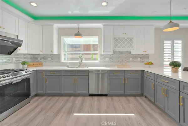 $5,500 | 1234 Lilac Place, Los Angeles, CA 90026