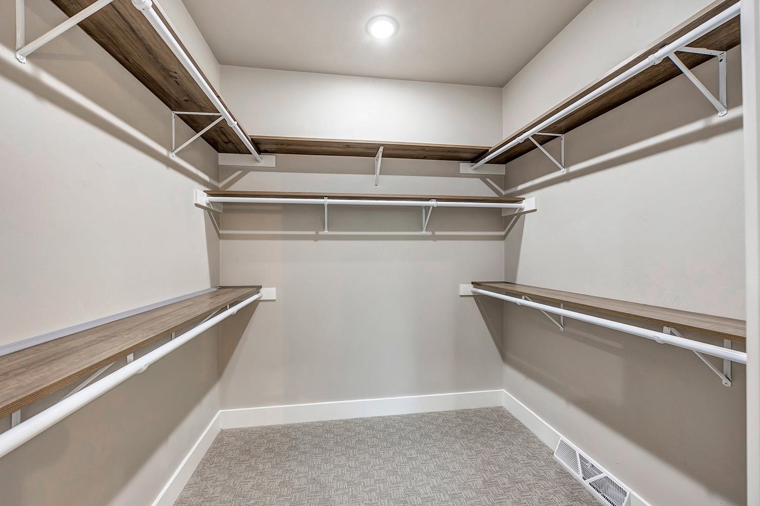 2765 County Rd EE Abrams, WI 54101 - Photo 11 of 25