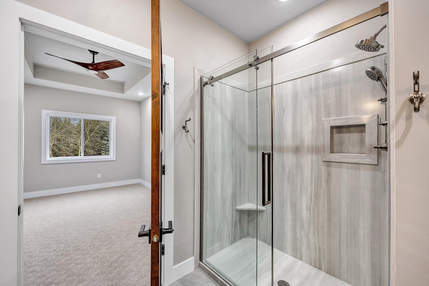 2765 County Rd EE Abrams, WI 54101 - Photo 10 of 25