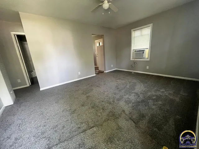 $87,800 | 823 Southeast Pinecrest Drive, Topeka, KS 66605